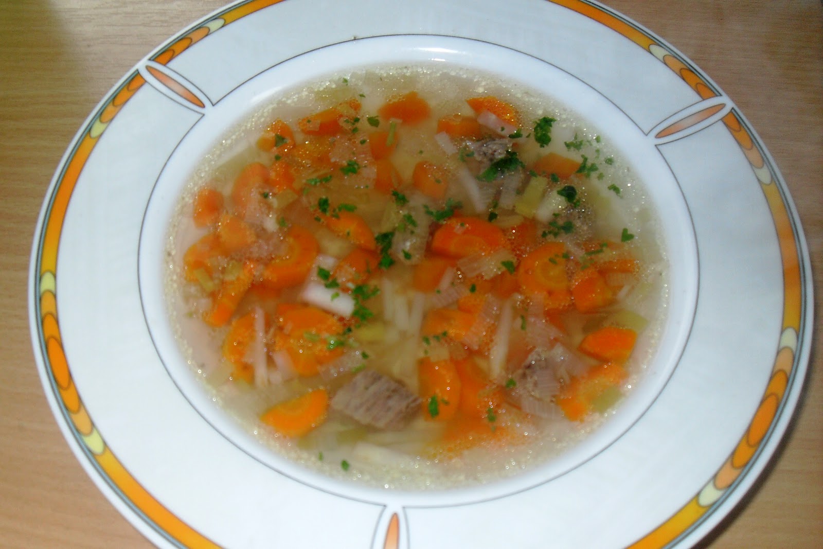 Sanna´s Hexenküche: Rindfleischsuppe einfach